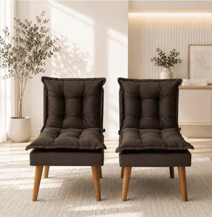 Kit com duas poltronas marrons acolchoadas sem braço