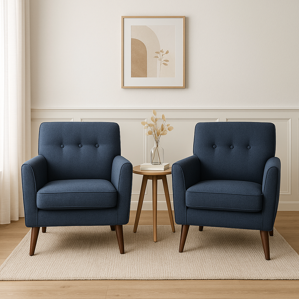 Duas poltronas azuis elegantes para sala de estar com estilo clássico